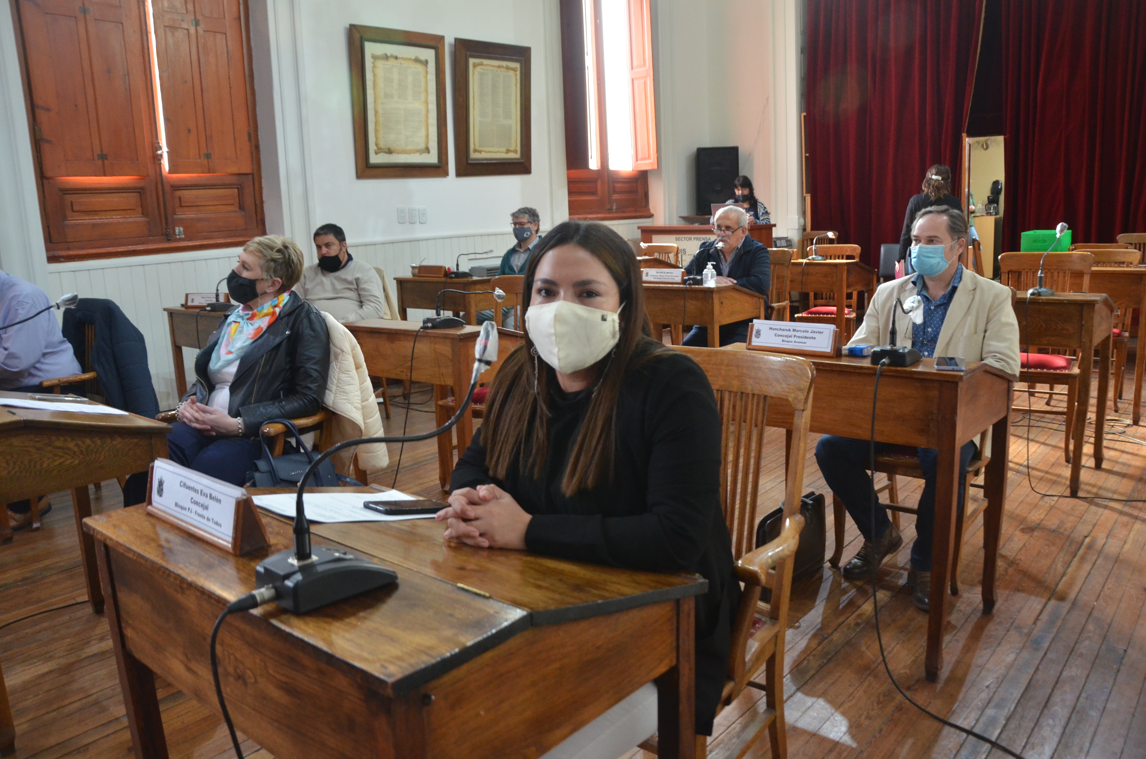 CON PRECENCIALIDAD SE REALIZO LA 13º SESION ORDINARIA