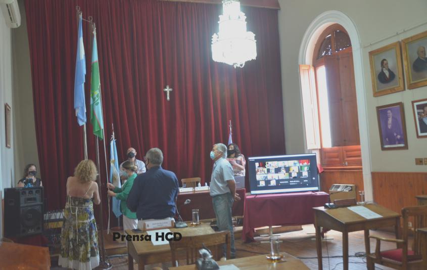 ORDENANZA FISCAL Y TARIFARIA APROBADA POR UNANIMIDAD