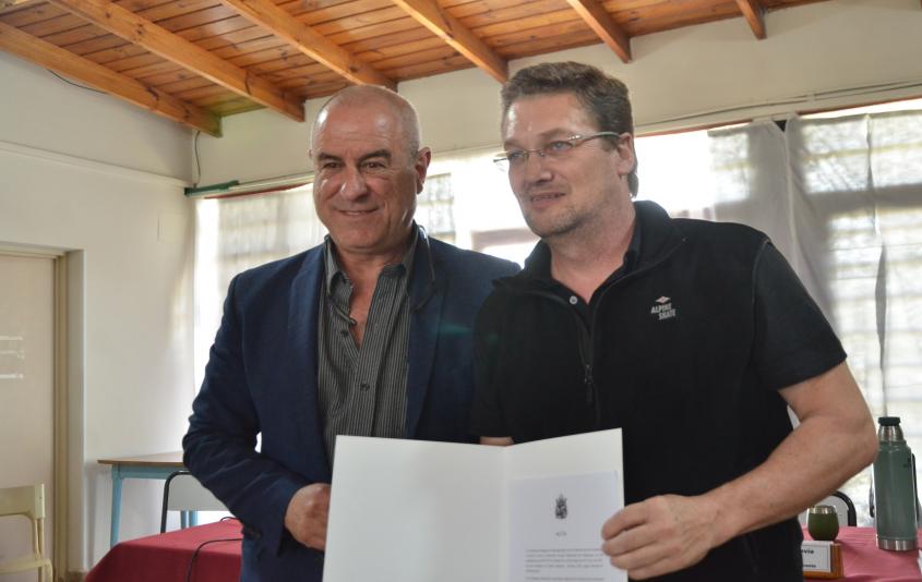 COMPROMISO CON LA EDUCACIÓN