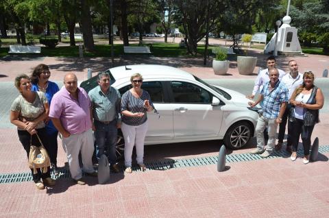 Se hizo entrega de una unidad cero kilómetro