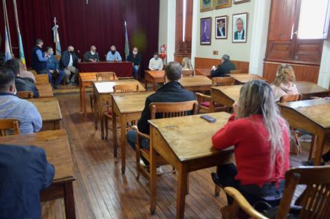 EN BÚSQUEDA DE LA SOLUCIÓN