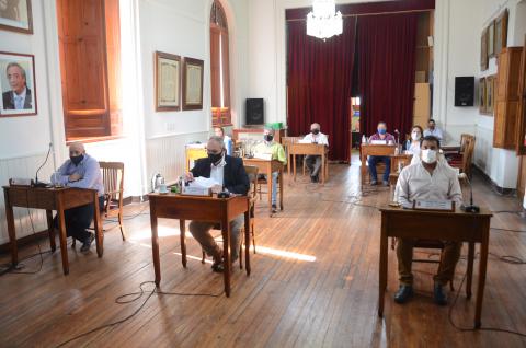 2° SESIÓN ORDINARIA - REANUDACIÓN – EXTENSOS DEBATES