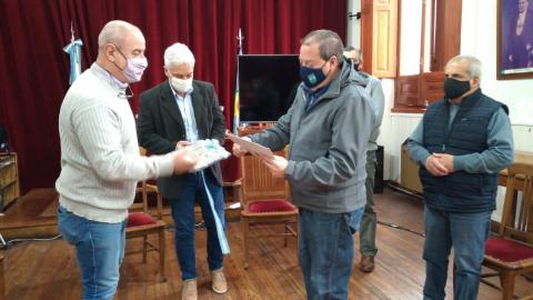 HCD PRESENTE EL EL CENTANRIO DEL CLUB JORGE NEWBERY