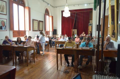 APROBADA POR UNANIMIDAD