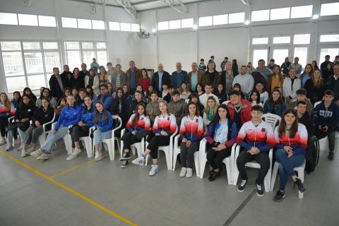 LOS LÁPICES SIGUEN ESCRIBIENDO